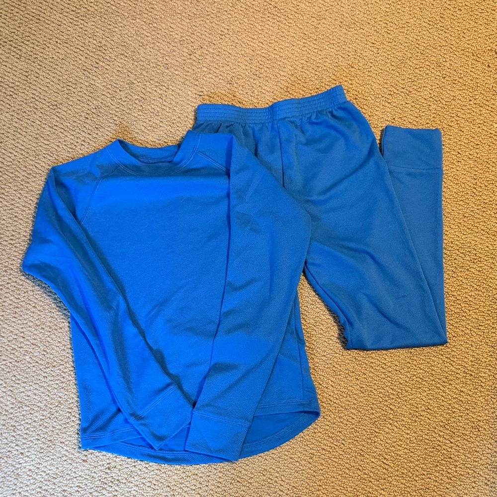 L.L. Bean Kids Vibrant Blue Long Underwear set size 10-12/M
